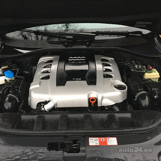 Audi Q7 4.2 V8 240kW