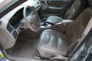 Volvo V70 2.4 R5 103kW