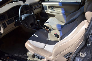 Volvo C70 T5 2.3 176kW