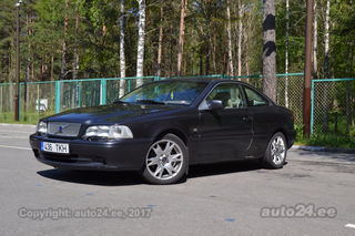 Volvo C70 T5 2.3 176kW