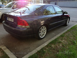 Volvo S60 T5 2.3 184kW