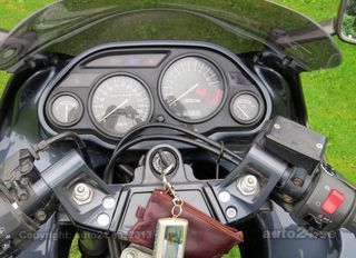 Kawasaki ZZR 600 0.6 r4 72kW