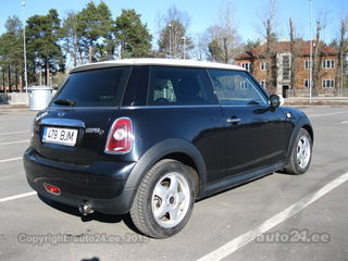 MINI Cooper D 1.6 80kW