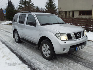 Nissan Pathfinder 2.5 128kW