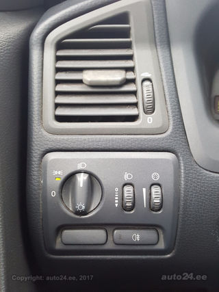 Volvo V70 Estate 2.4 125kW